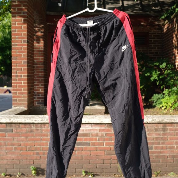 90's Nike Windbreaker Tracksuit + Pants - Picture 4 of 6